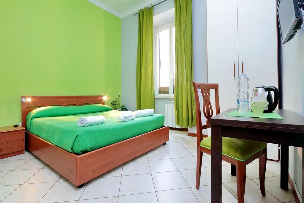 Lucky Home Rooms Roma Exterior foto
