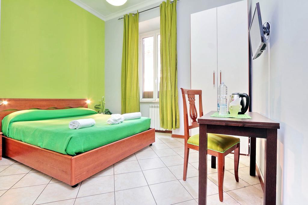Lucky Home Rooms Roma Exterior foto