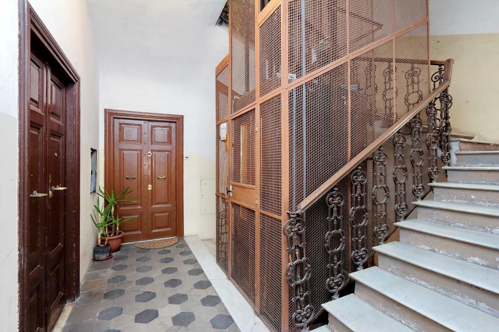 Lucky Home Rooms Roma Exterior foto